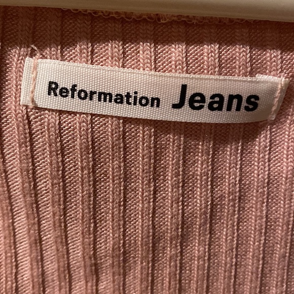 Reformation top dusty rose color - Picture 3 of 3